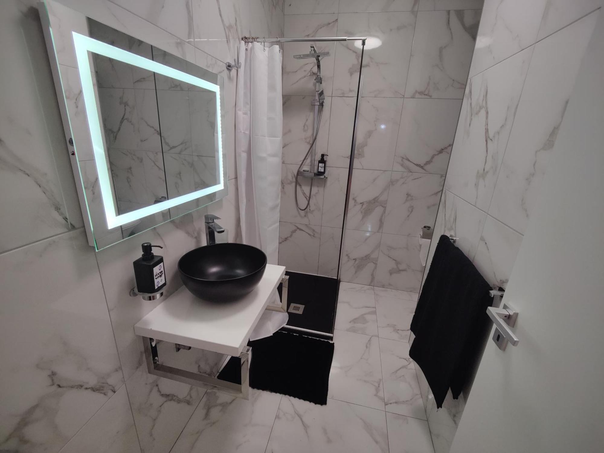 Central Modern Sliema 2 Bedroom Apartment Kültér fotó